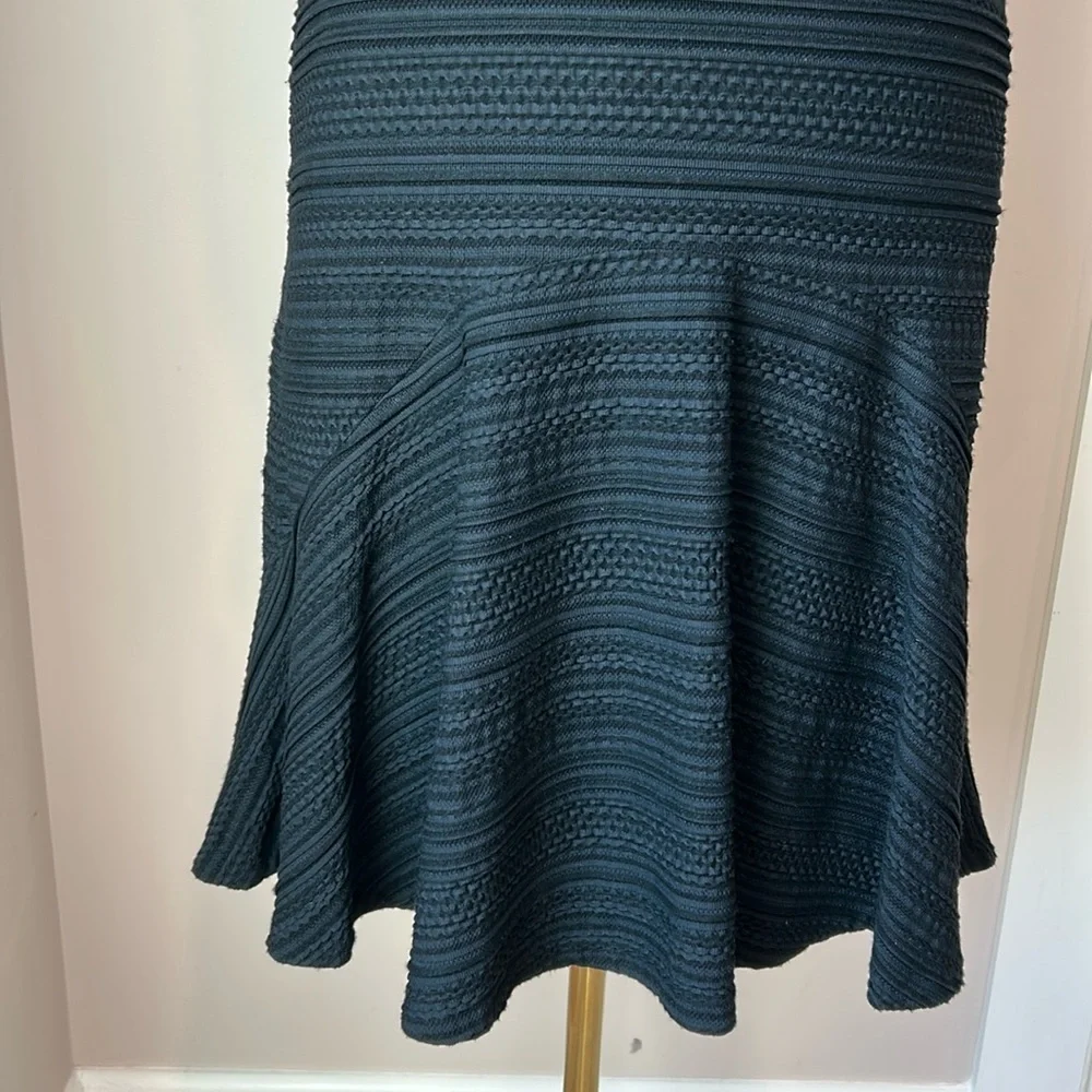 Rebecca Taylor Black V-Neck Texture Knit Fit & Flare Stretch Dress Size 4 - Picture 8 of 10